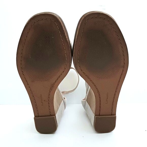 Linea Paola Elodie Wedge Sandal Lt Gray Suede Buckle Ankle Strap Sz 7 - Picture 9 of 9